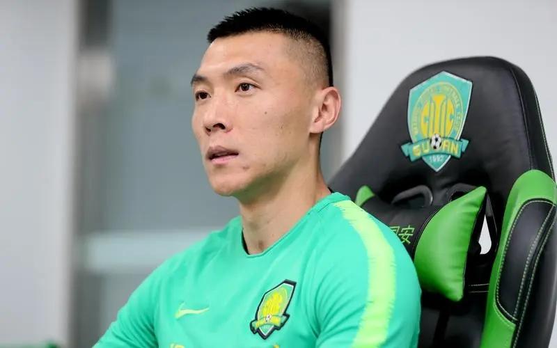 于大宝：中国足球历史上第一名登陆葡超的球员，超爱的锦鲤大宝(5)