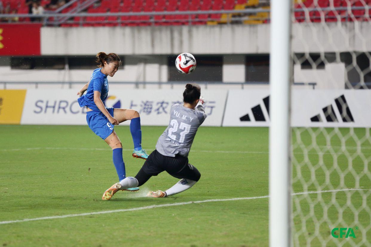 2-0！陈婉婷又赢了，中国女足有希望，陈婉婷能和维格曼掰手腕(6)