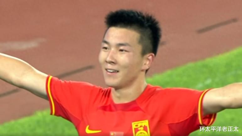 5-1！中国男足亚运开门红，陶强龙3分钟2球，笑傲地球德比+登榜首(5)