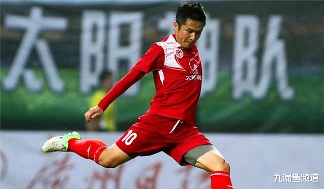 中国男足留洋最成功的五位球员盘点，范志毅孙继海上榜，武磊垫底(4)