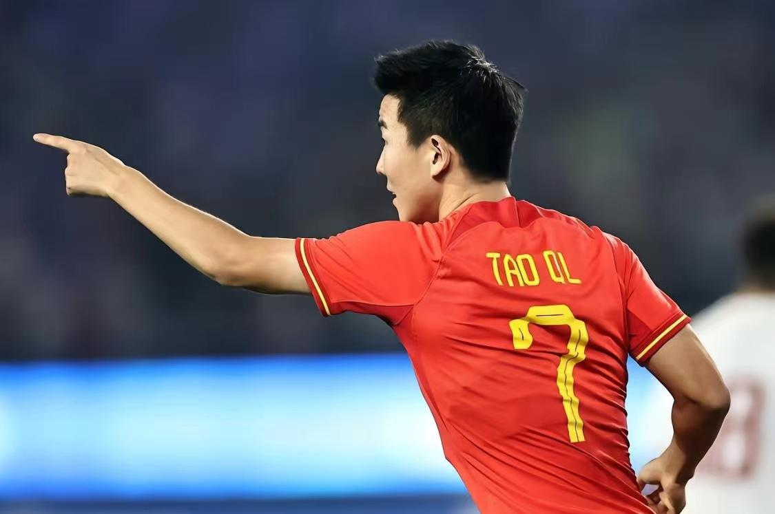 陶强龙！中国足球的希望之星，未来有望接棒武磊的“7”号球衣(2)
