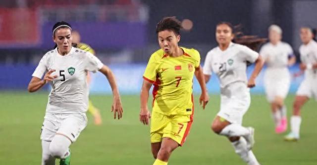 亚运女足奖牌赛：朝鲜女足一鸣惊人，中国女足卧薪尝胆
