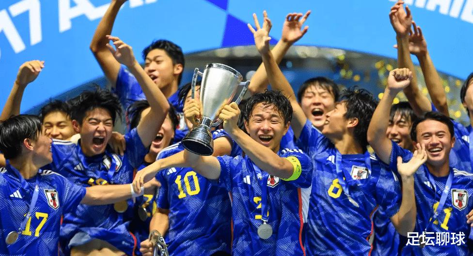 1-0！亚洲球队夺世界杯首胜：日本掀翻欧洲劲旅，英格兰10-0狂胜鱼腩(1)