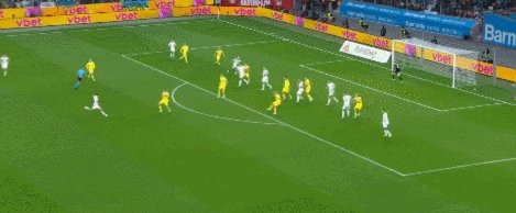 【欧预赛】多次失机+逃脱点球，意大利0-0乌克兰出线(3)