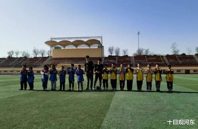 盐湖区舜帝复旦示范小学举行第六届校园足球联赛(2)