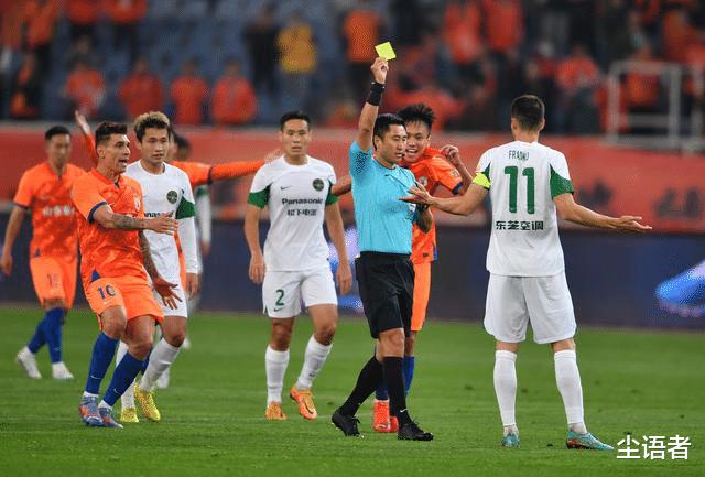 2023中国足球最后一冠归属山东泰山，拿下两项最佳，全年五冠笑傲中超(2)