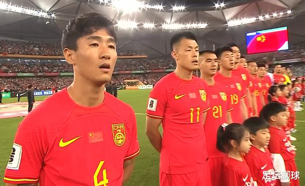 5-0！1-2！亚洲足坛疯狂一夜：中国香港爆冷逆转国足，日本狂胜泰国(1)