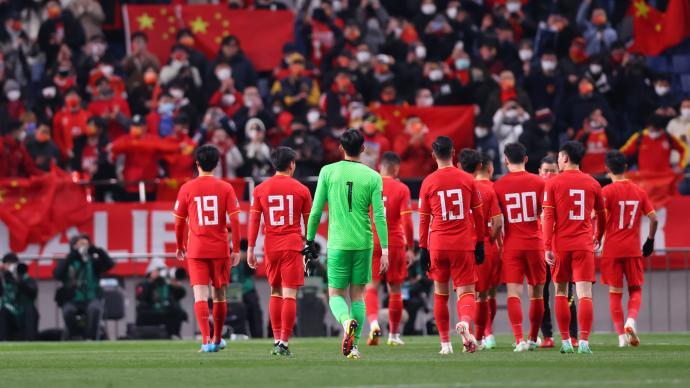 狂输三红！国足惨遭香港逆袭，亚洲杯前景陷阴影