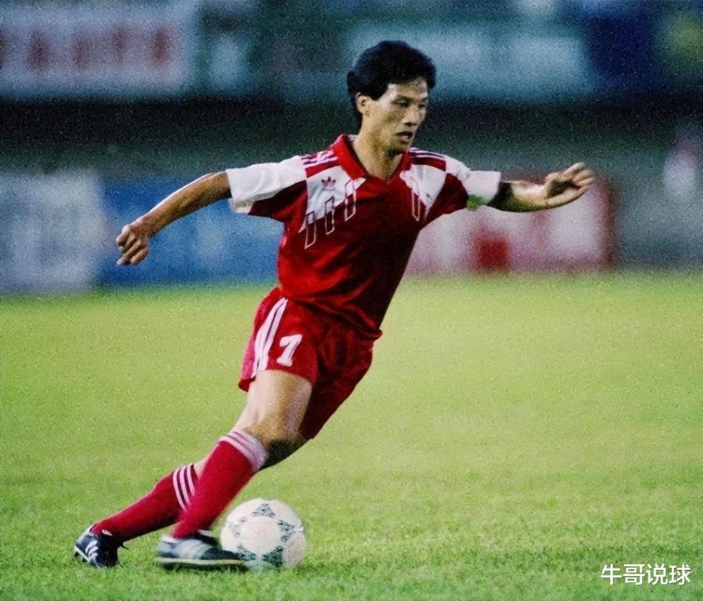 杨毅：中国足球史上，有资格筑立铜像的人物，也就这3人(3)