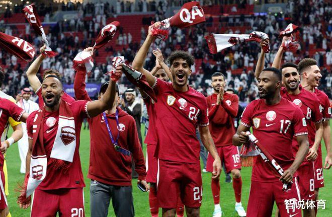 卡塔尔亚洲杯最佳阵容：卡塔尔4人，韩国1人，国足、日本均0人