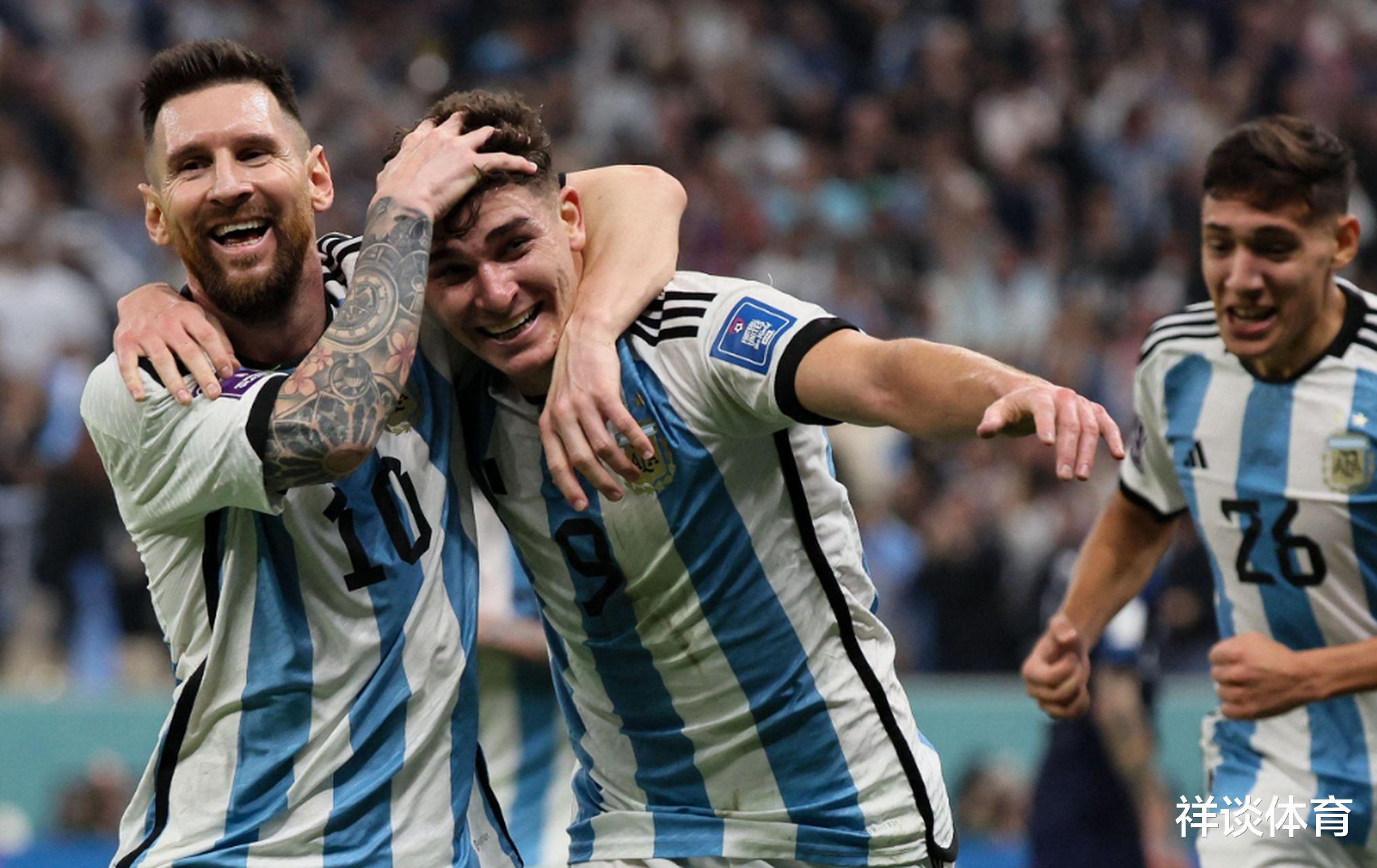 阿根廷队第一！FIFA最新国家队排名，葡萄牙第七，国足下滑九位(1)