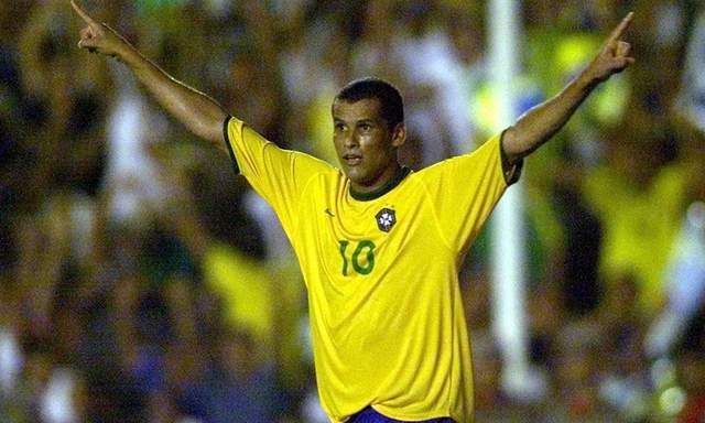 巴西足球史上十位最伟大的巨星，贝利第一，罗纳尔多能排第二吗(14)