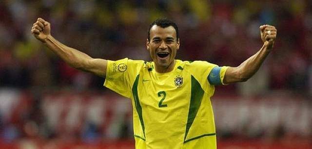 巴西足球史上十位最伟大的巨星，贝利第一，罗纳尔多能排第二吗(17)