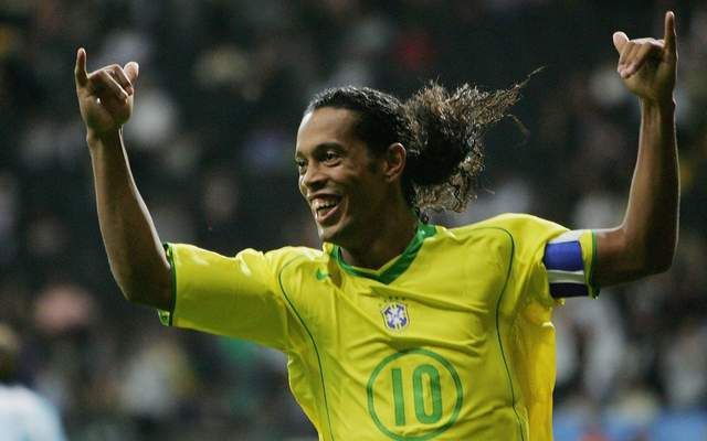 巴西足球史上十位最伟大的巨星，贝利第一，罗纳尔多能排第二吗(30)