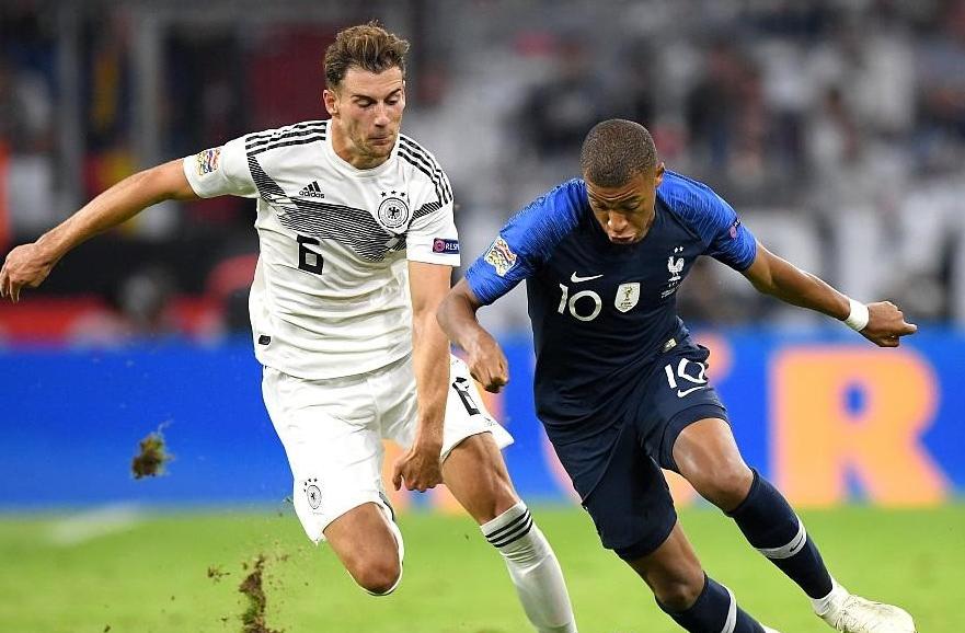 国际赛：法国VS德国，姆巴佩实力强悍，本场击败对手(3)