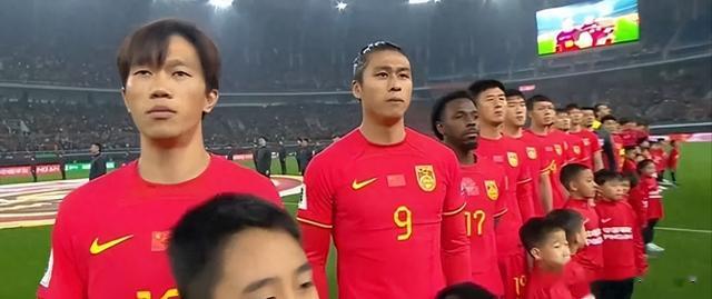 2026世界杯亚洲预选赛国足主场 4:1 击败新加坡，如何评价这场？(1)