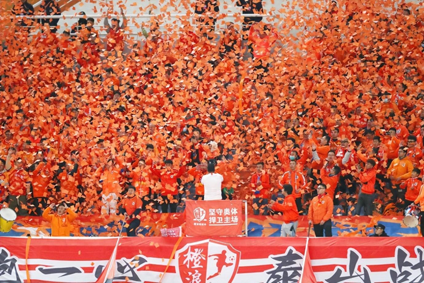 买中超球票愿意花钱，付费观看不愿意花钱，这是中国足球的现状(3)