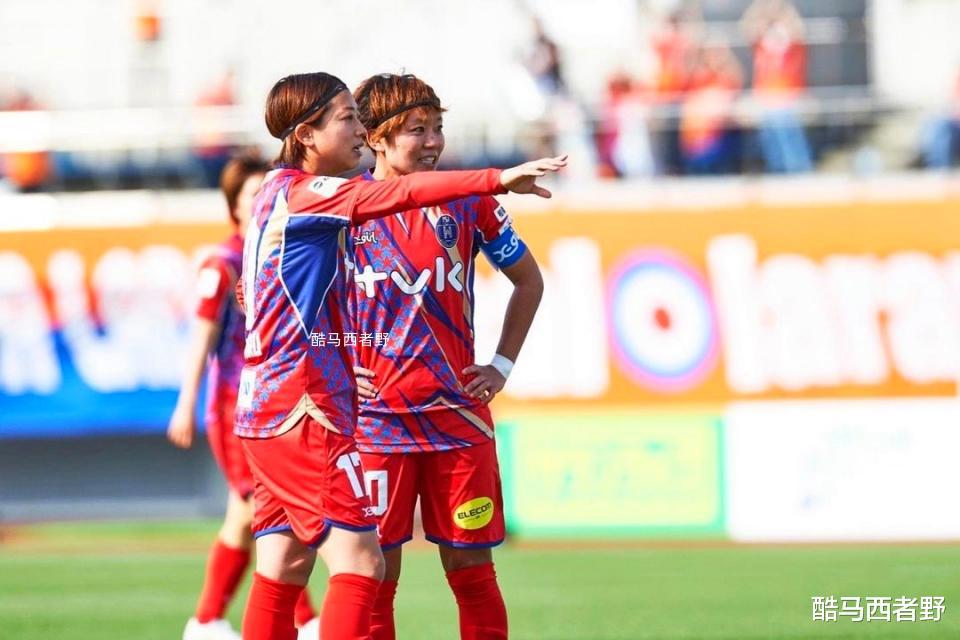 这是两名日本非著名女足球员的留洋故事，我们能从中学到些什么呢(4)
