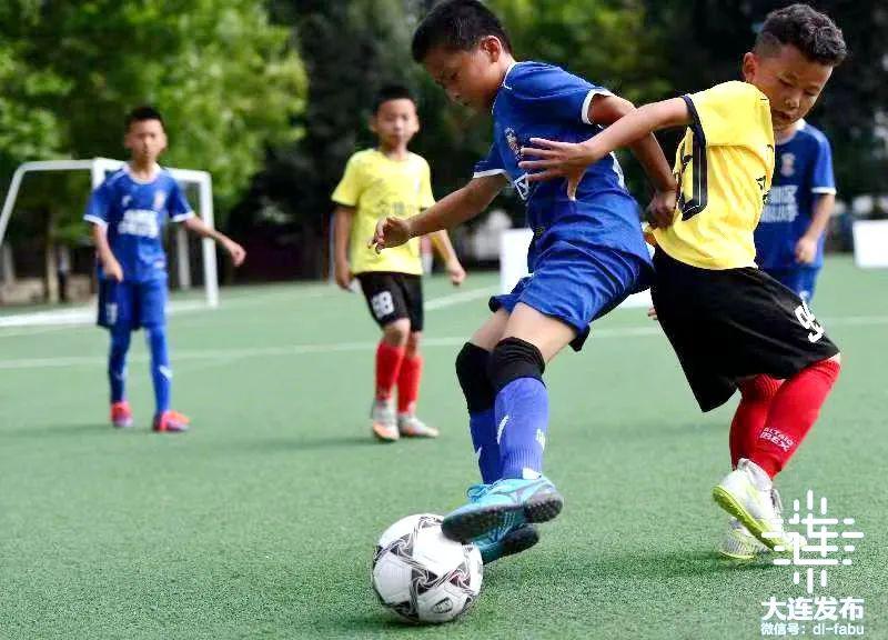 大连：做中国校园足球的改革先行者(4)