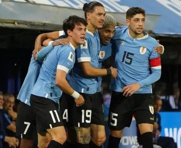 乌拉圭客场2-0阿根廷，努涅斯、阿劳霍(2)