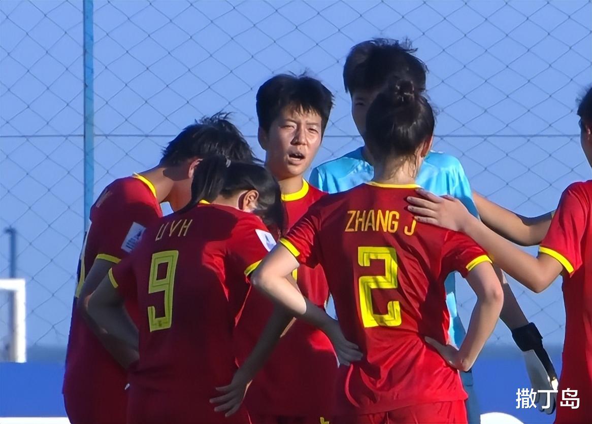 中国女足3比0澳大利亚评分：一人不合格四将满分，前卫线不同凡响(4)